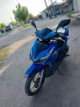 A picture of Honda click