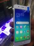 A picture of OPPO F1S