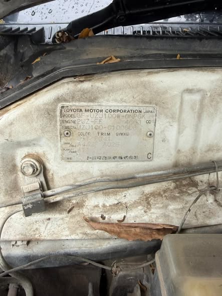 A picture of TOYOTA LAND CRUISER VX
