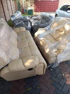 classifieds/furniture sofas