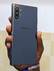 A picture of SAMSUNG NOTE 10 PLUS