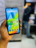 A picture of Redmi 1 