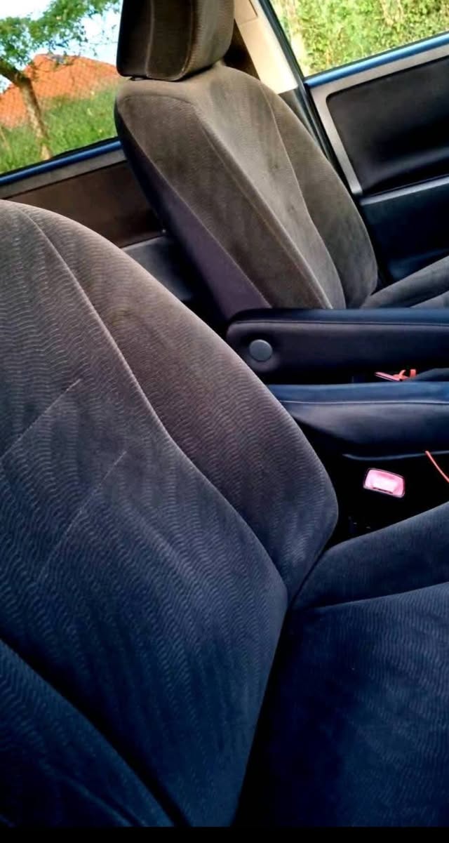 A picture of NOAH 2012 Black interior 7 seater 0775317314 Call WhatsApp