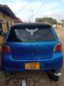 A picture of TOYOTA VITZ CLAVIA CC 1290 MANUAL MIL 3.7 BIMA IPO