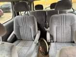 A picture of Toyota sienna 2002 LE A year and 6 monthsRegistered First