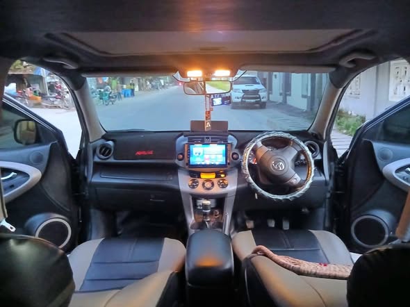 A picture of 0718998880 Rav4 D4D Diesel Milion 14 8tsh 2KD CC 2231