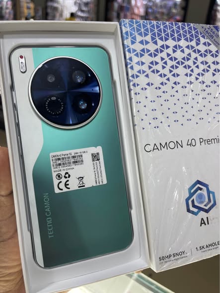 A picture of Tecno camon 40premier at 350 000 call on 0753430863