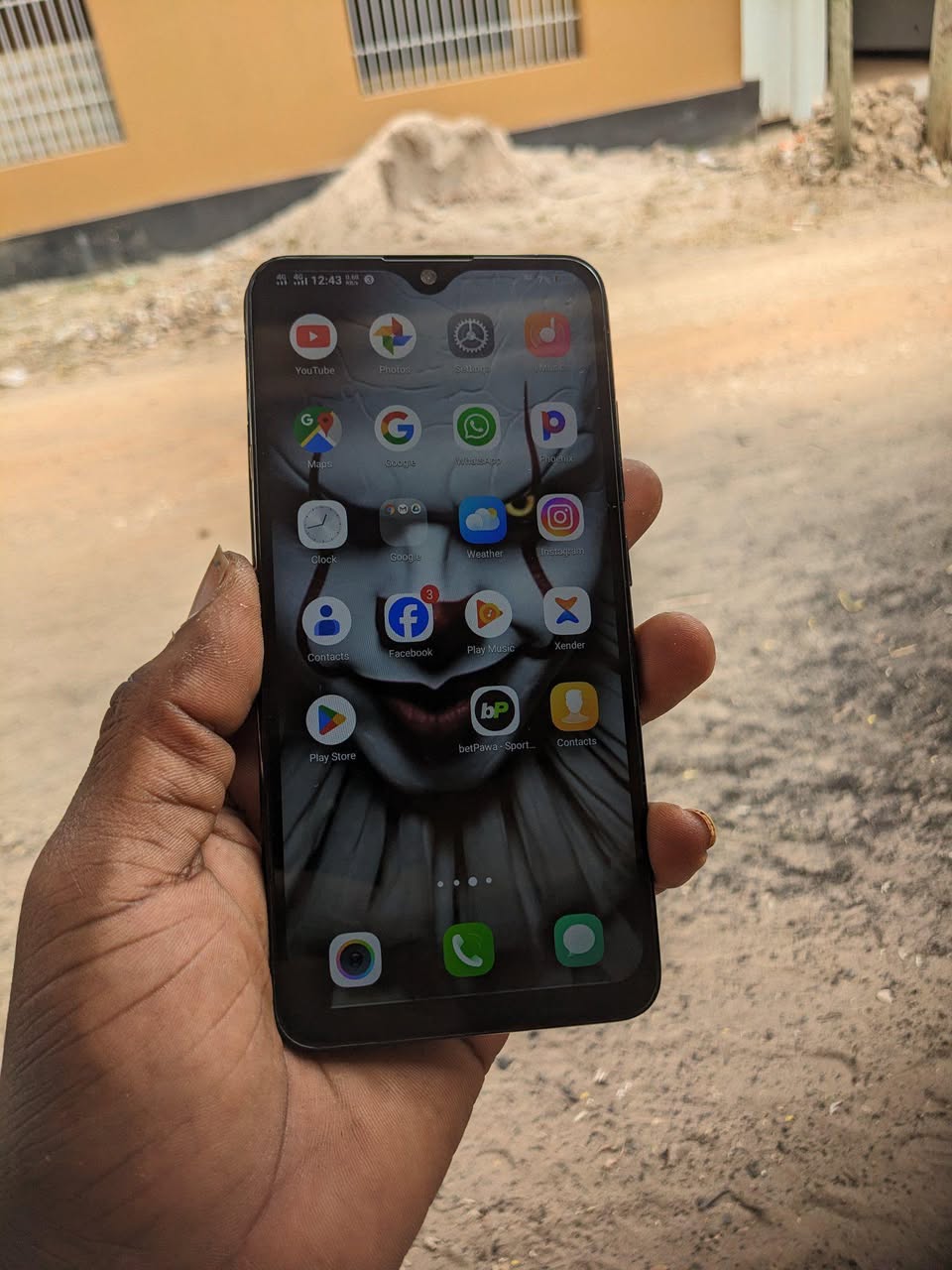A picture of Vivo y93