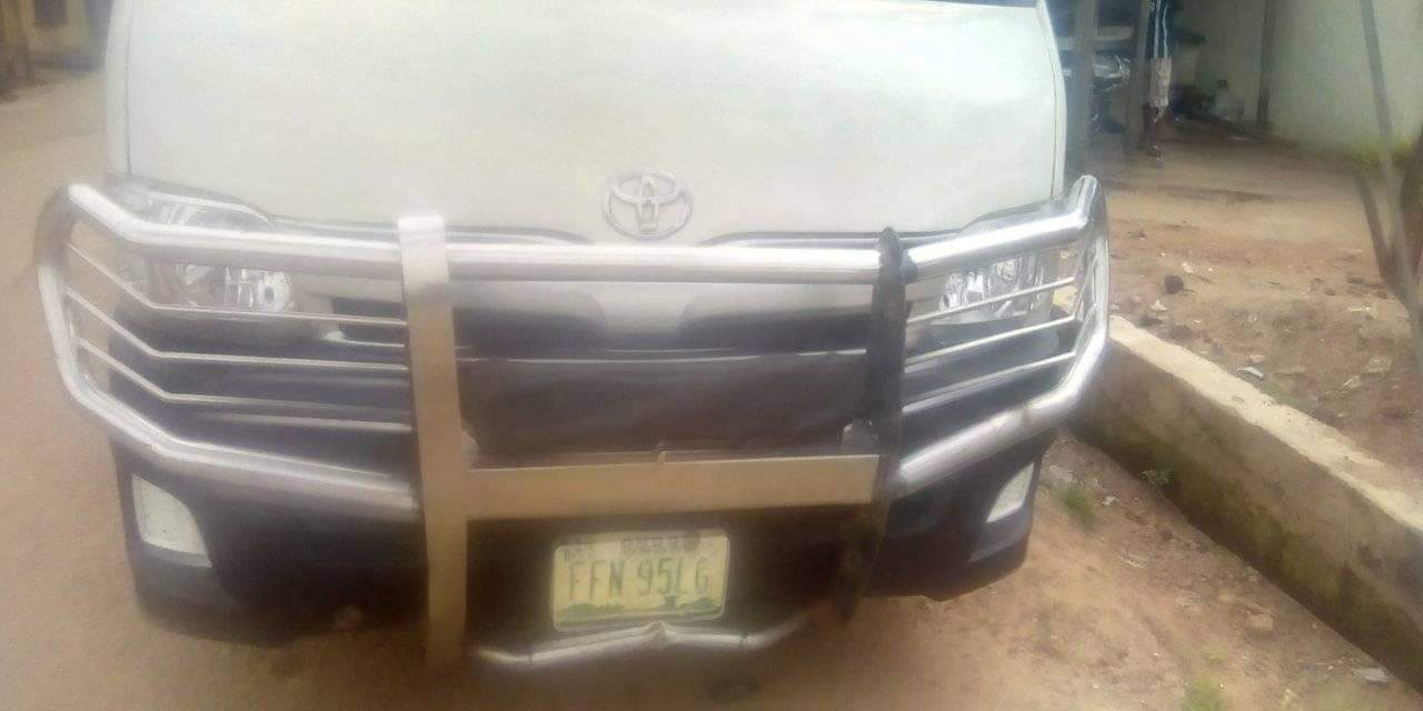 A picture of Toyota Hummer bus super clean
