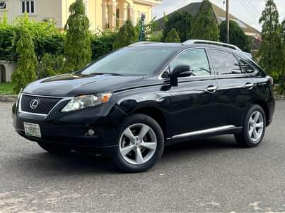A picture of Belgium Standard 2010 Rx350 super sharp price 16 7m call