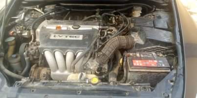 A picture of 2005 honda eod Engine Nd gear perfectly working fine Painted