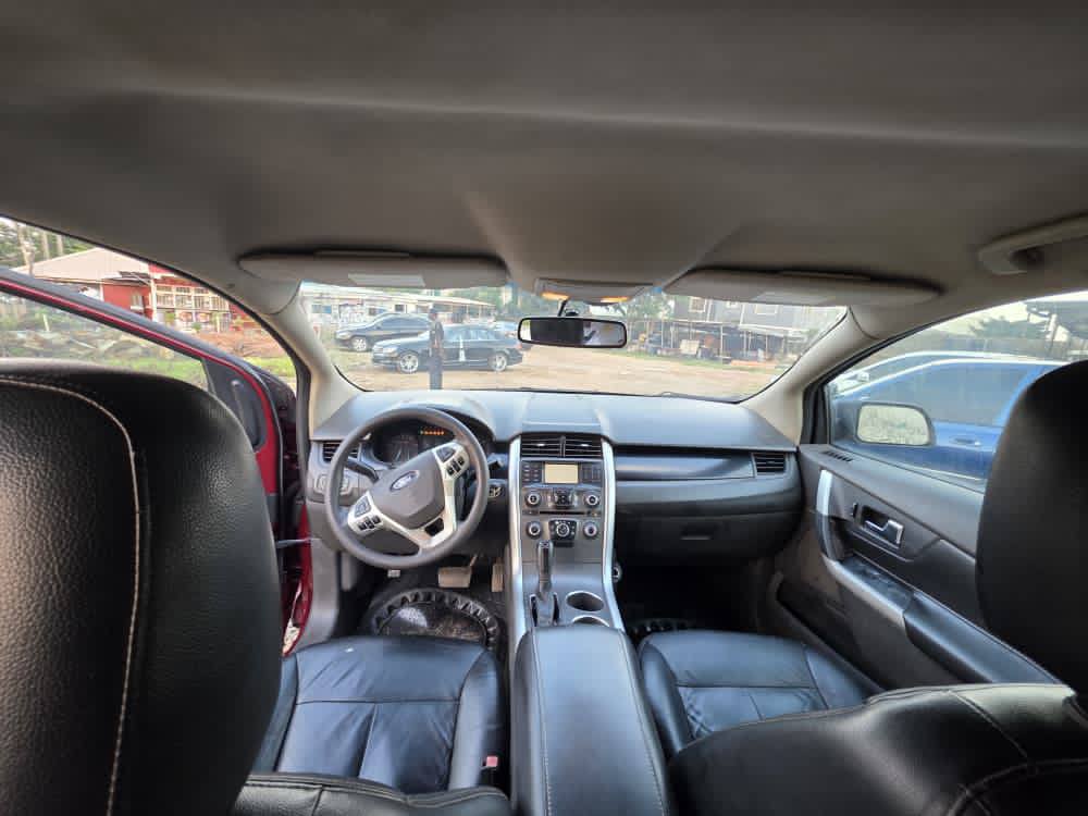 A picture of 2011 Ford Edge