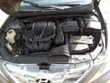 A picture of Belgium escape Hyundai sonata with original custom duty