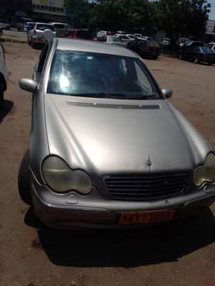 classifieds/cars mercedes