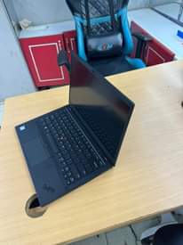 A picture of LENOVO THINKPAD X1 CARBON