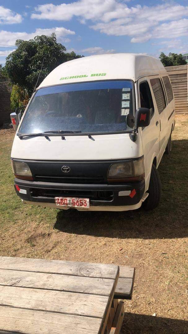 used toyota hiace