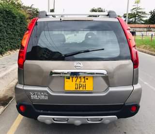 A picture of NISSAN XTRAIL INAUZWA 0688 648 633