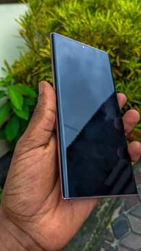 A picture of Samsung not20 ultra 5g