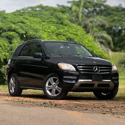 A picture of Ml350 2014 model fullest option