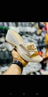 A picture of Women shoes
