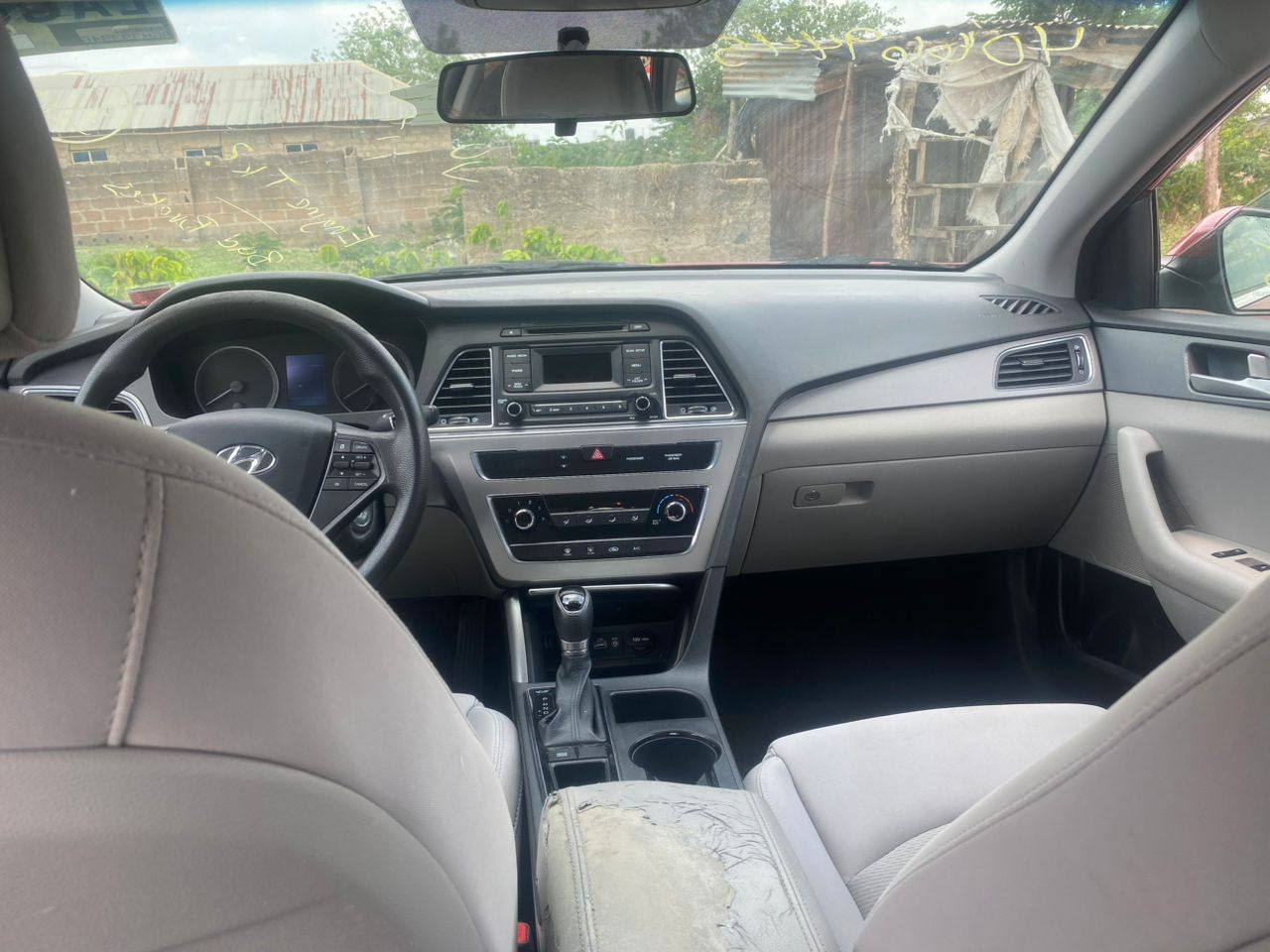A picture of Hyundai sonata 2016