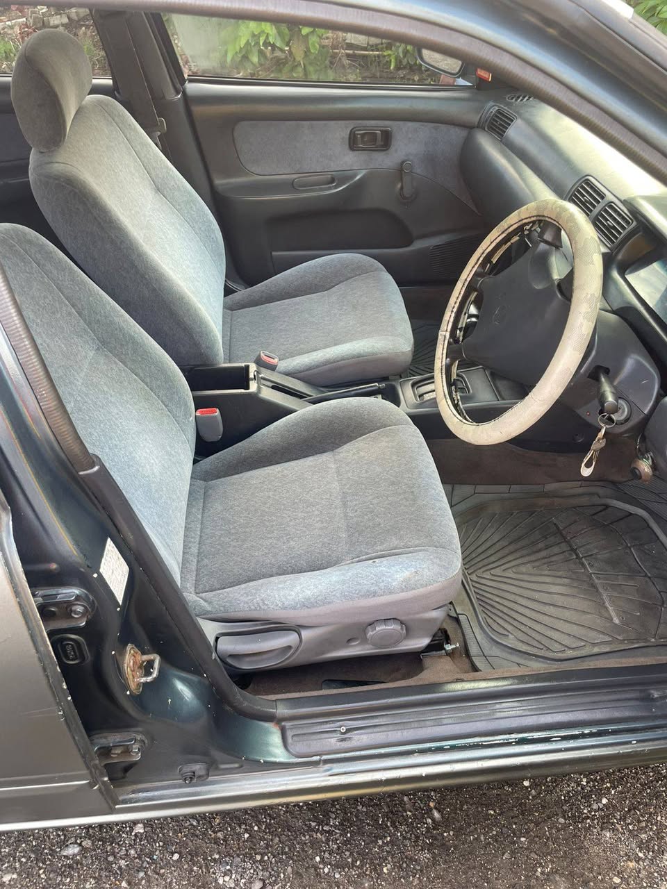 nissan b14