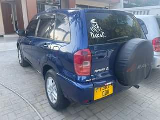 A picture of TOYOTA RAV4