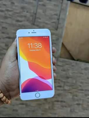 A picture of Iphone 6s plus