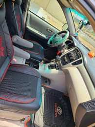 A picture of Highly maintained Highlander 2005 for sale first body nothing to