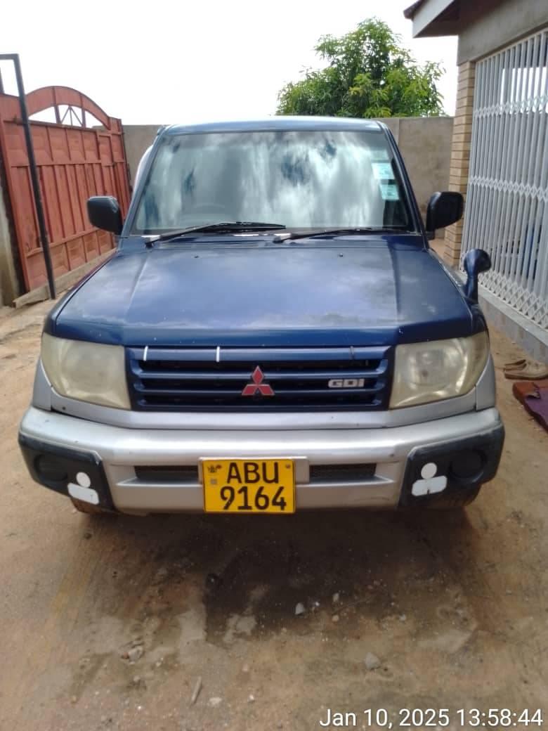 used mitsubishi pajero