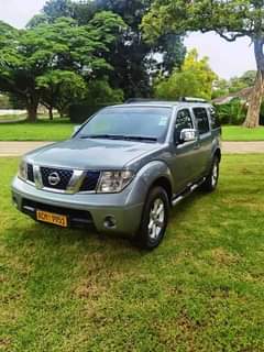 nissan pathfinder