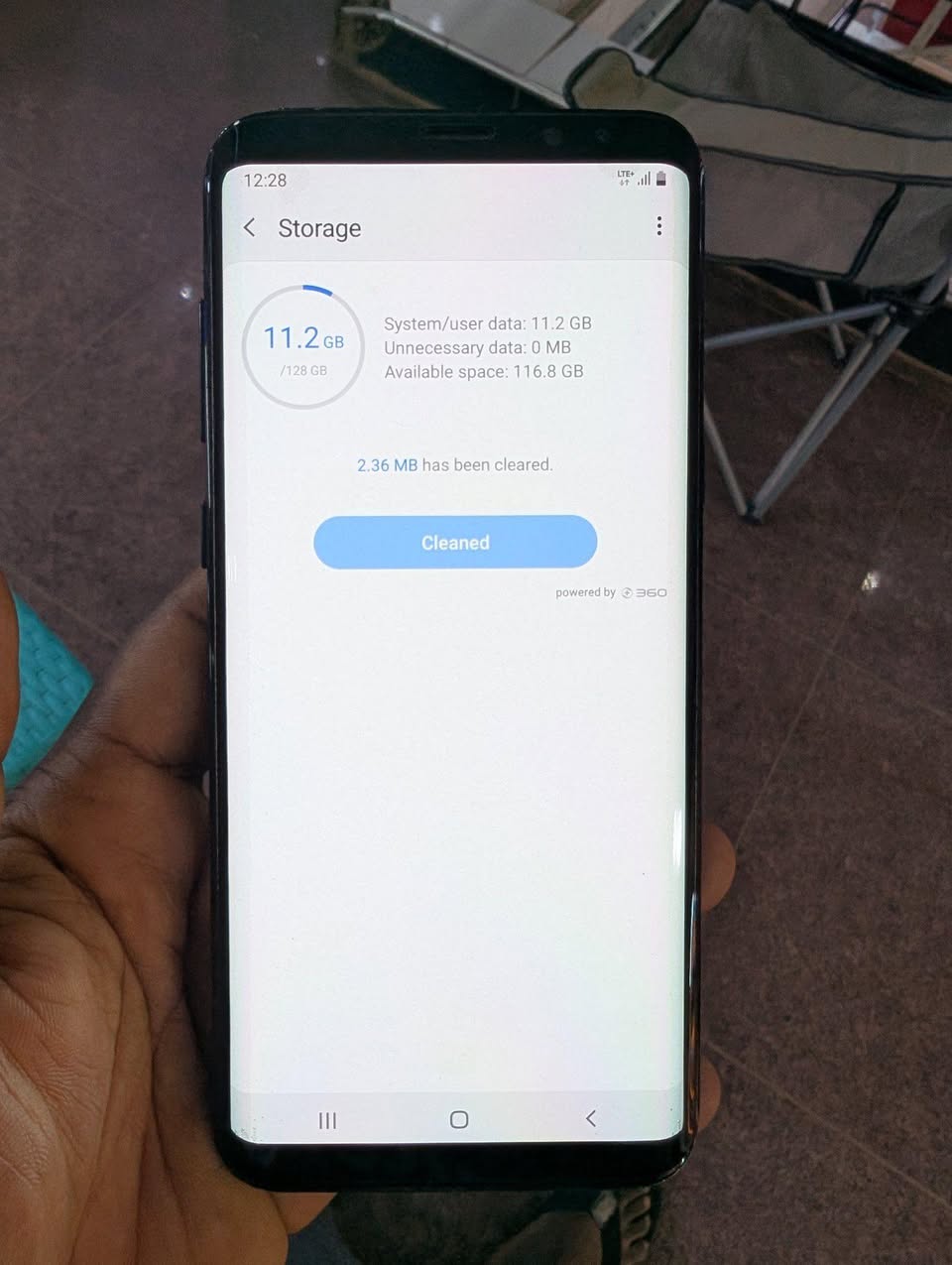 A picture of Samsung S8 plus 128gb