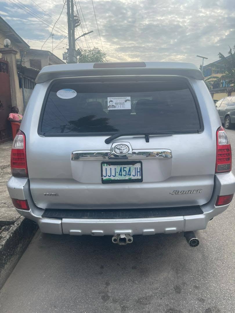 A picture of Toyota 4runner 04 first body panel awoof deals