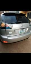 A picture of Lexus RX300 2005