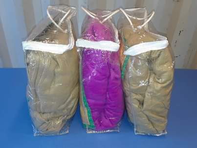 classifieds/blankets