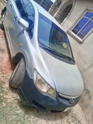 A picture of Lucky buyer 2008 Honda civic First body pan Untampered engine