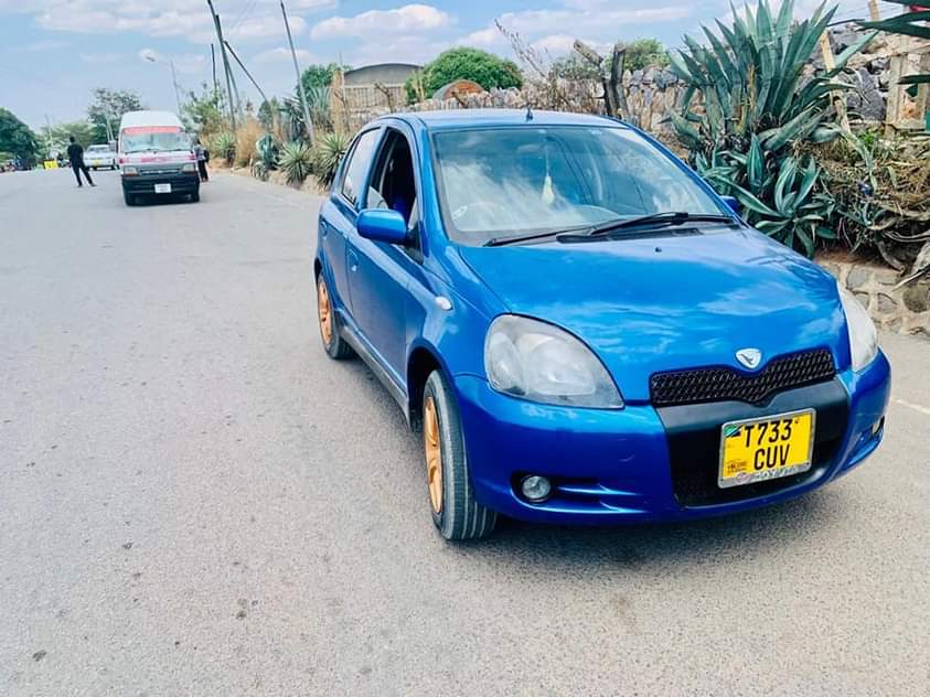 A picture of Vitz rs milion 5.8 Ipo mwanza Automatic Engine safi 0784857610