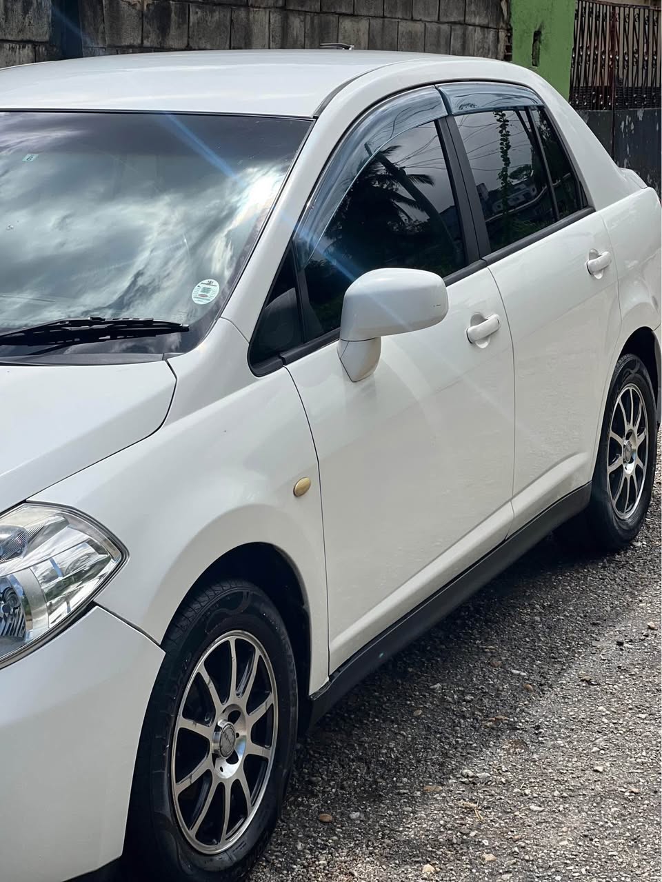 nissan