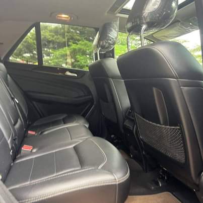 A picture of Ml350 2014 model fullest option