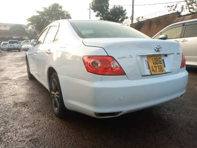 A picture of Toyota Mark X 2004 At 18m 0706044260 0774245262