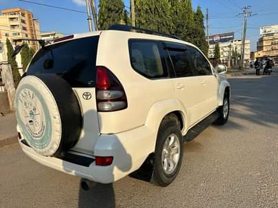 A picture of Toyota Prado