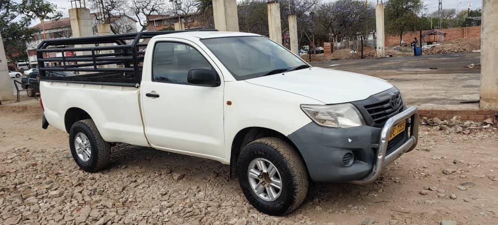 used toyota hilux