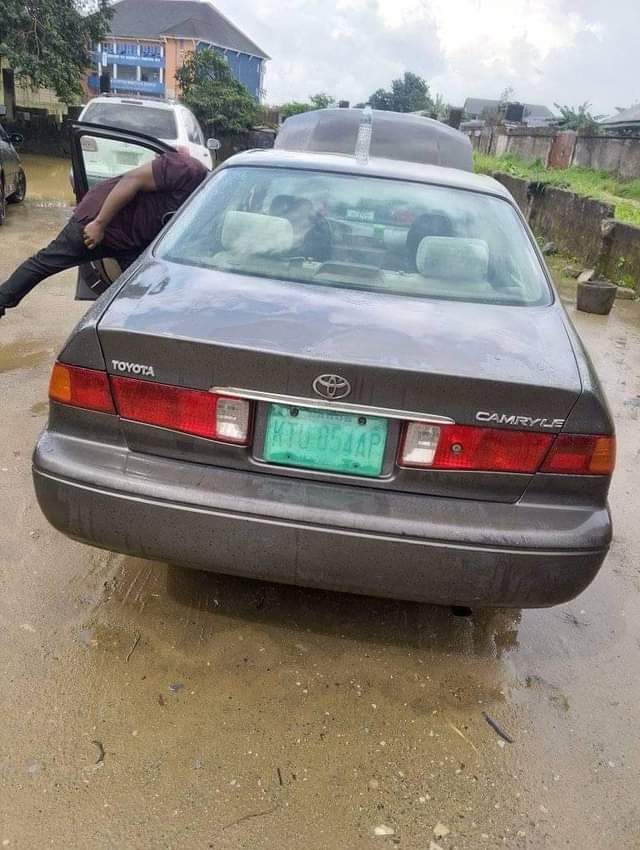 A picture of Toyota Camry Everything is working very well First body Automatic