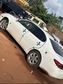 A picture of 2005 ES330 Lexus