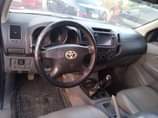 A picture of TOYOTA HILUX 2010 MODEL