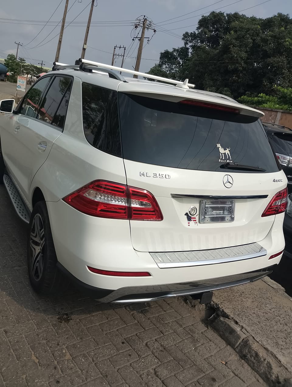 A picture of ML 350