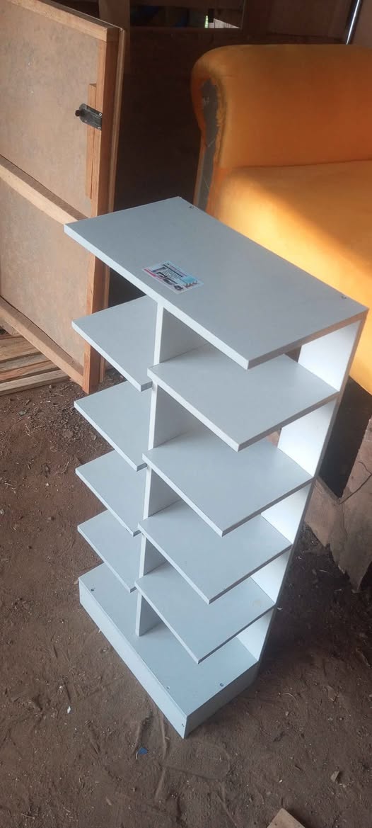 A picture of Shoe rack