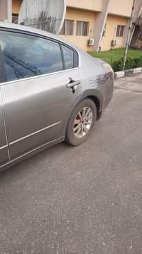 A picture of Nissan Altima 2008 Model Gold Colour Buy and Drive