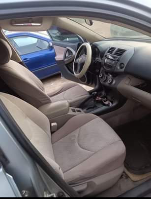 A picture of Toyota RAV4 Nigeria used.2008