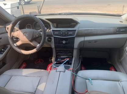 A picture of 2011 Mercedes E350 2011 4matic